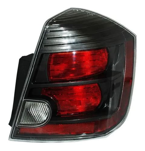 Calavera Nissan Sentra Se-R 2010-2012 Oscura Con Arnes Derecha