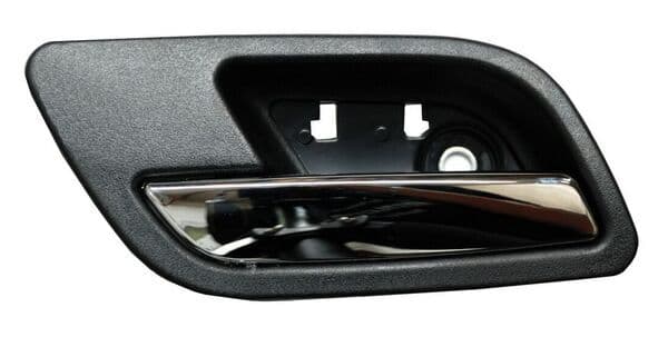 Manija Interior Chevrolet Cheyenne/Silverado Ltz/ Slt/ Chevrolet Suburban/Chevrolet Avalanche/Chevrolet Tahoe/Gmc Yukon/ Denali 2007-2014 Negra/ Cromo Trasera Plastico Izquierda