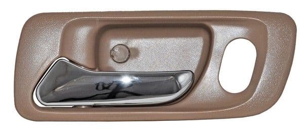 Manija Interior Honda Accord 1998-2002/ Odyssey 1999-2004 Beige/ Cromo Delantera Con Hoyo Plastico Izquierda