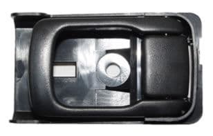 Manija Interior Nissan Tsuru Iii 1992-2017 Negra Delantera/ Trasera Plastico Derecha