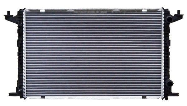 Radiador Audi A4 2017-2020/ A5 2018-2019/ Q7 2016-2017 Aut L4 2.0L 2018 1/9X 28 1/3 Aluminio Soldado