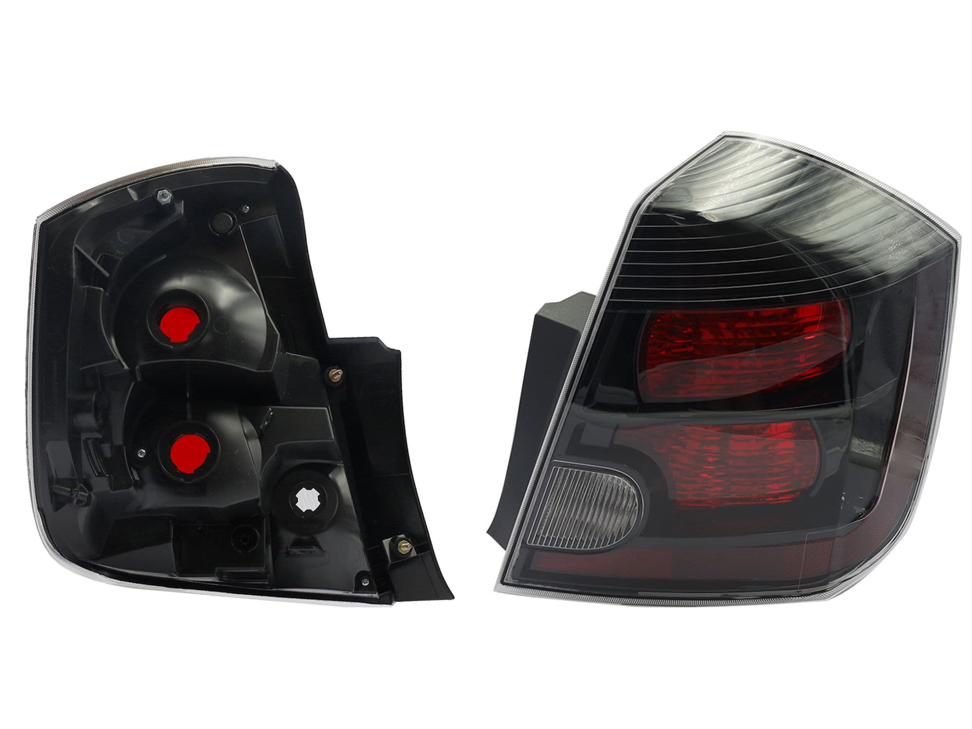 Calavera Derecha Nissan Sentra B-16 SE-R 2007-2009 Sin Arnés Oscura Filo Negro Rojo Blanco