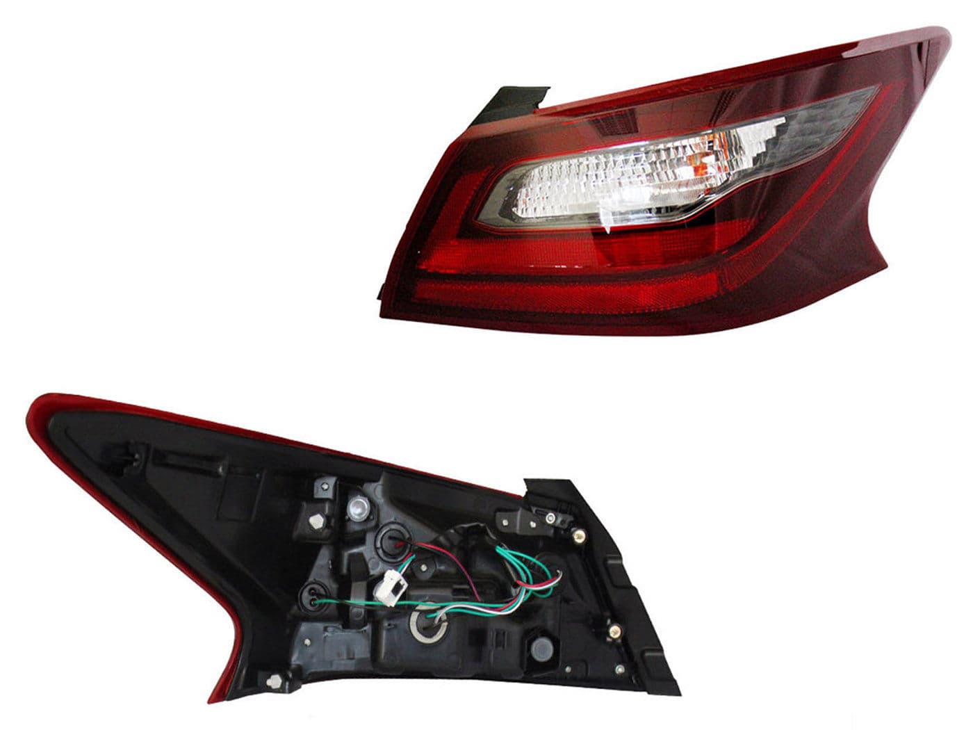Calavera Derecha Exterior Nissan Altima 2017-2018 Con Arnés Oscura Rojo Blanco