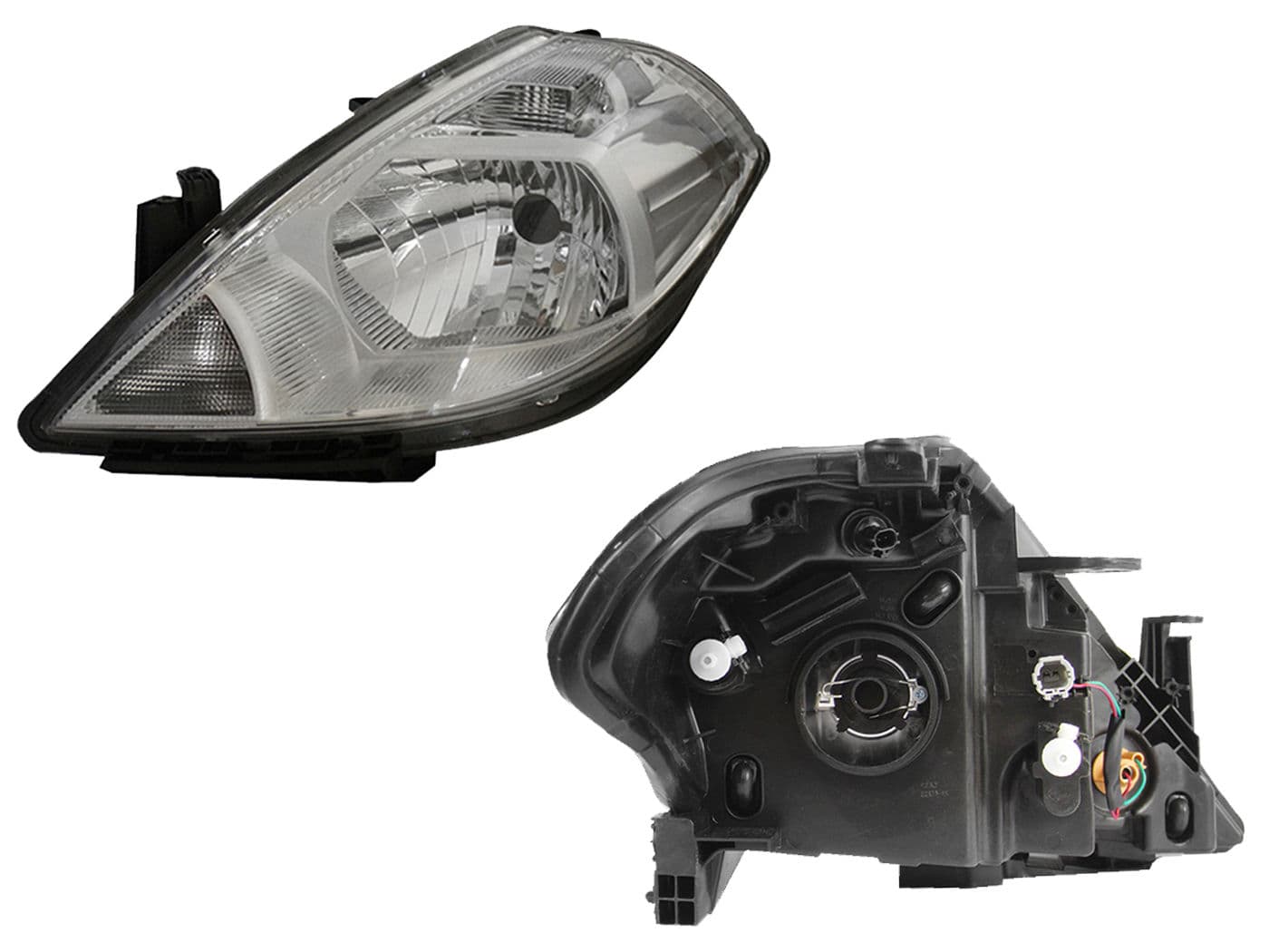 Faro Izquierdo Nissan TIIDA 4 Puertas 2006-2017 Fondo Cromado