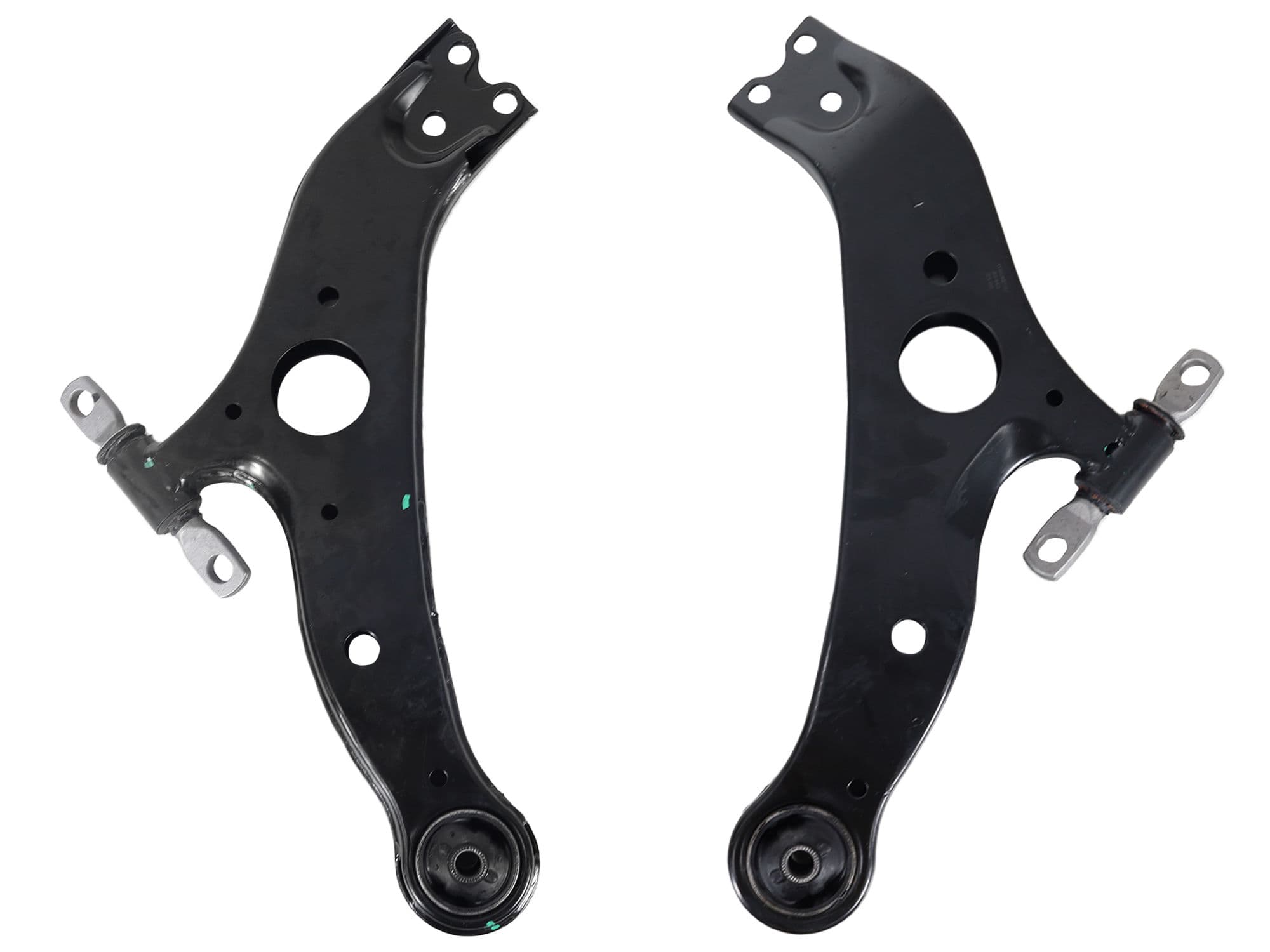 Horquilla Delantera Inferior Izquierda Toyota Sienna 3.5L 2004-2010 Sin Rótula Con Bujes