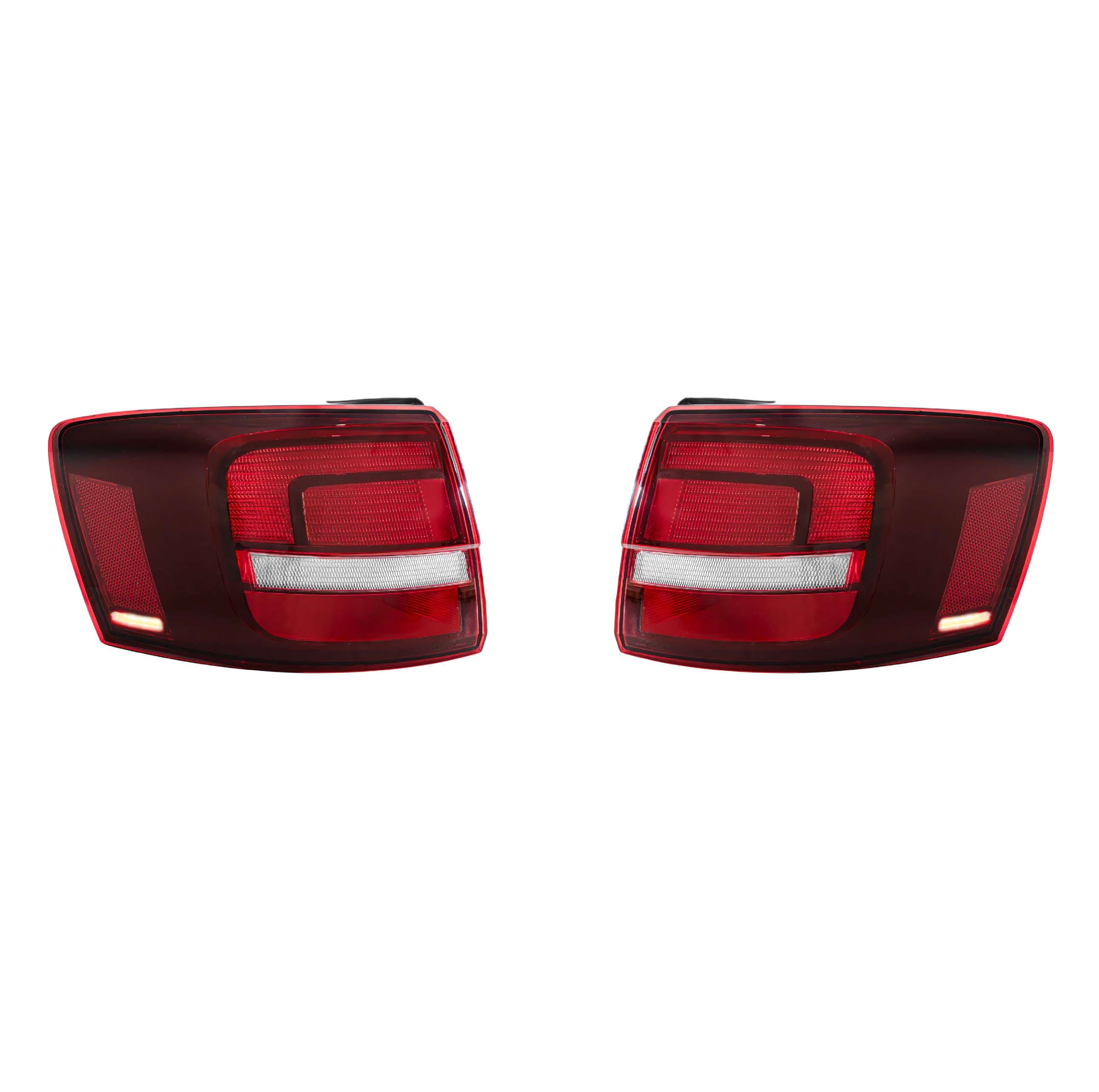 Par Calaveras Exteriores Volkswagen Jetta 2015-2018 Obscura